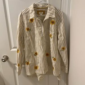 Maeve Embroidered Sunflower Button Down